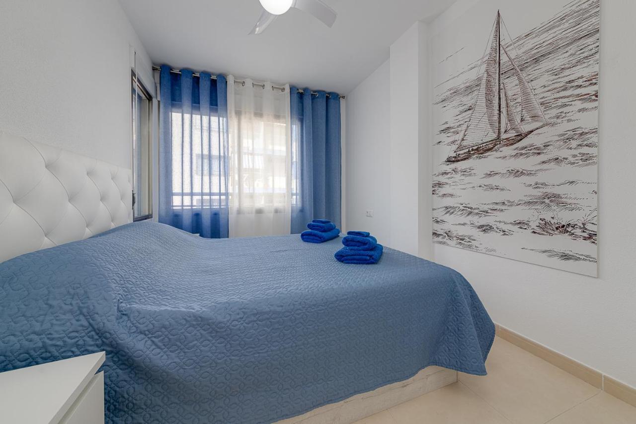 Apartamento Caravela Torrevieja Ngoại thất bức ảnh